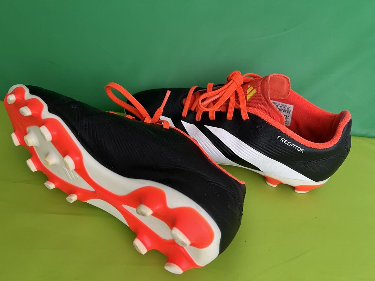 Adidas Scarpe da uomo: Adidas Predator 37 – Usato da Urdorf venduto da montech 1