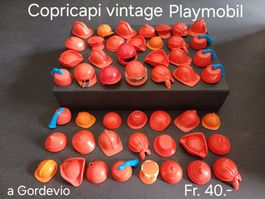 Copricapi Playmobil vintage, colore rosso