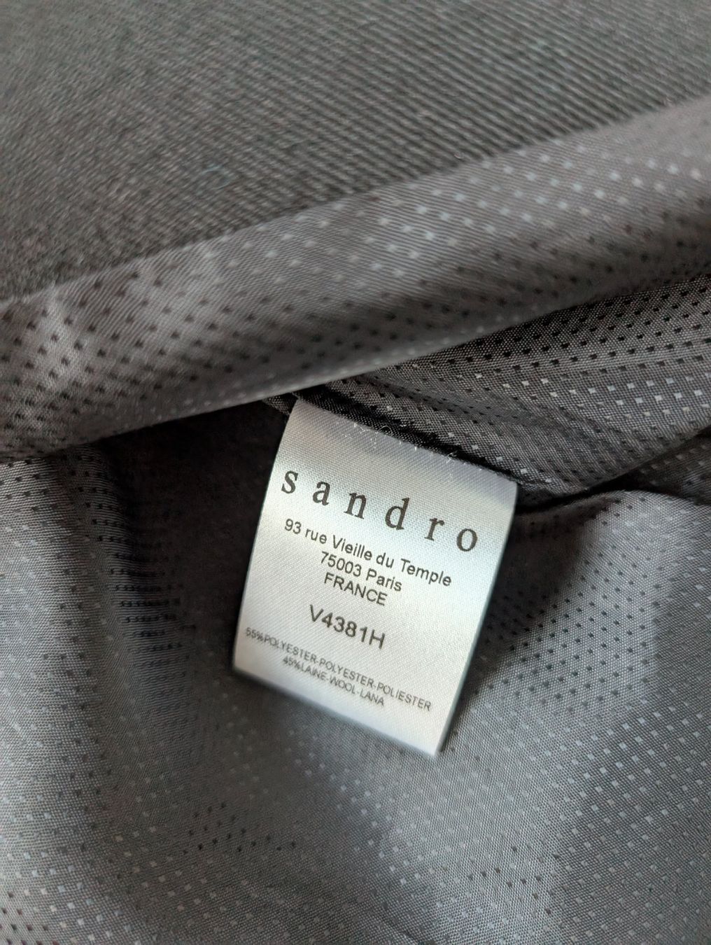 Sandro Giacche: SANDRO Schwarzer Blazer Gr. 40 – Usato da Brugg AG venduto da dan_ln78 5