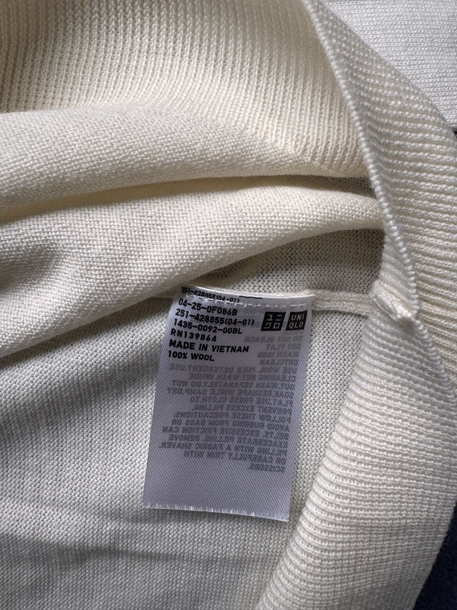 Uniqlo Maglioni & Felpe: Uniqlo White wool sweater – Nuovo (secondo la descrizione) da Zürich venduto da ari_cr2f 3