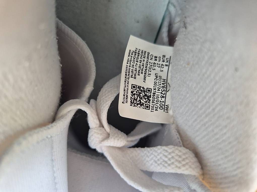 Herrenschuhe: Jodan Sneaker Gr. 42.5 – Gebraucht aus Nidau von Jil12 3