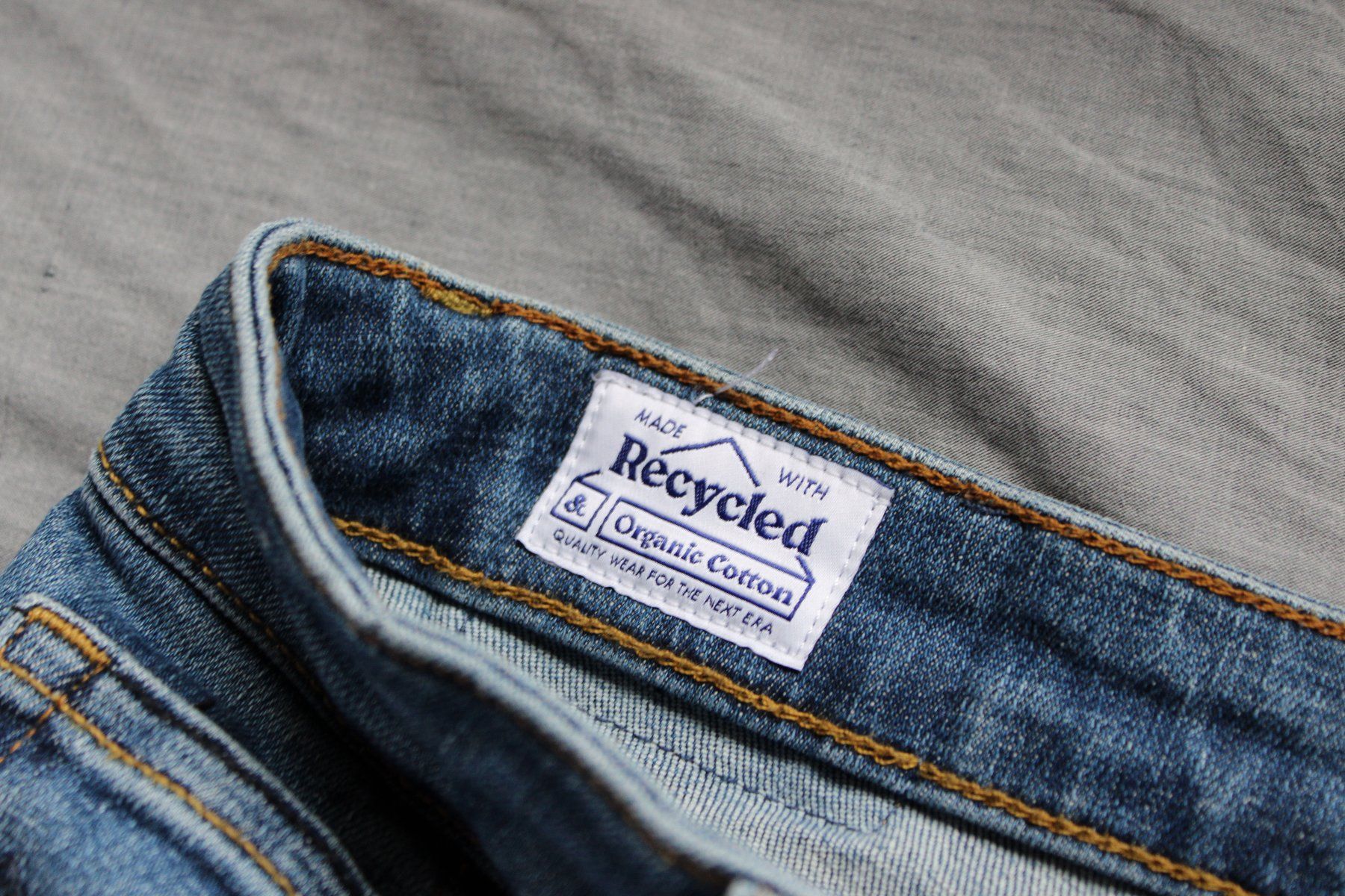 Jeans: Jeans Damen Denim – D'occasion à Hombrechtikon par lehnerrr 3
