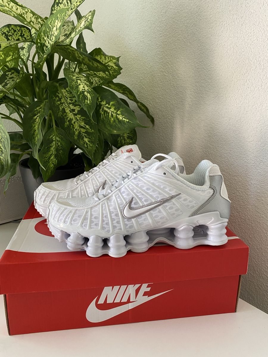 Nike Scarpe da uomo: Nike Shox TL White Gr. 40 – Nuovo e nell'imballaggio originale da Freidorf TG venduto da kickznlacez 5