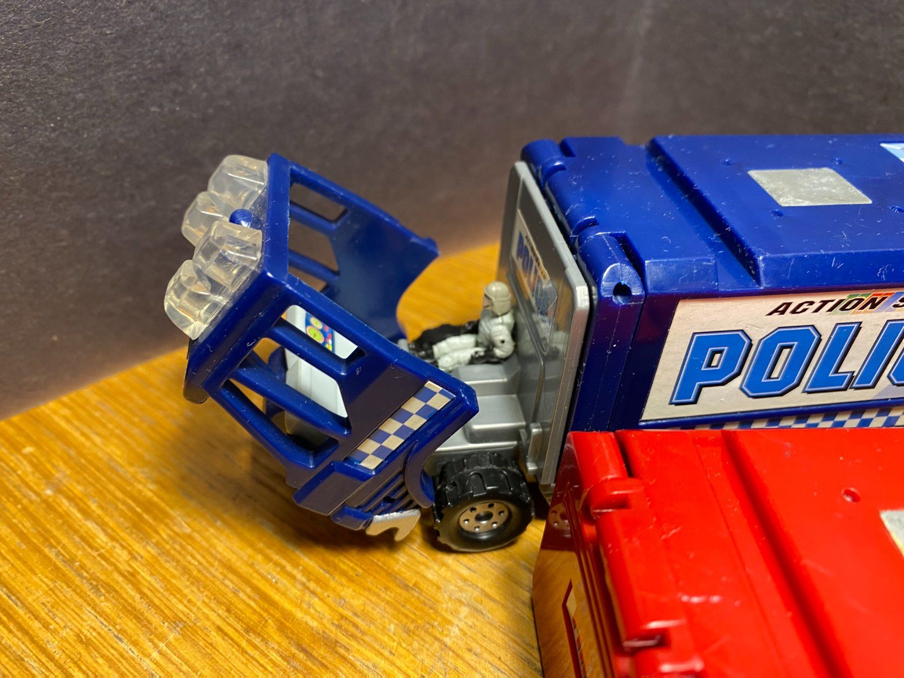 Hot Wheels Giocattoli: Action Squad Polizei & Feuerwehr Set - Hot Wheels 1995 – Usato da Spiez venduto da Mlandcruiser 7