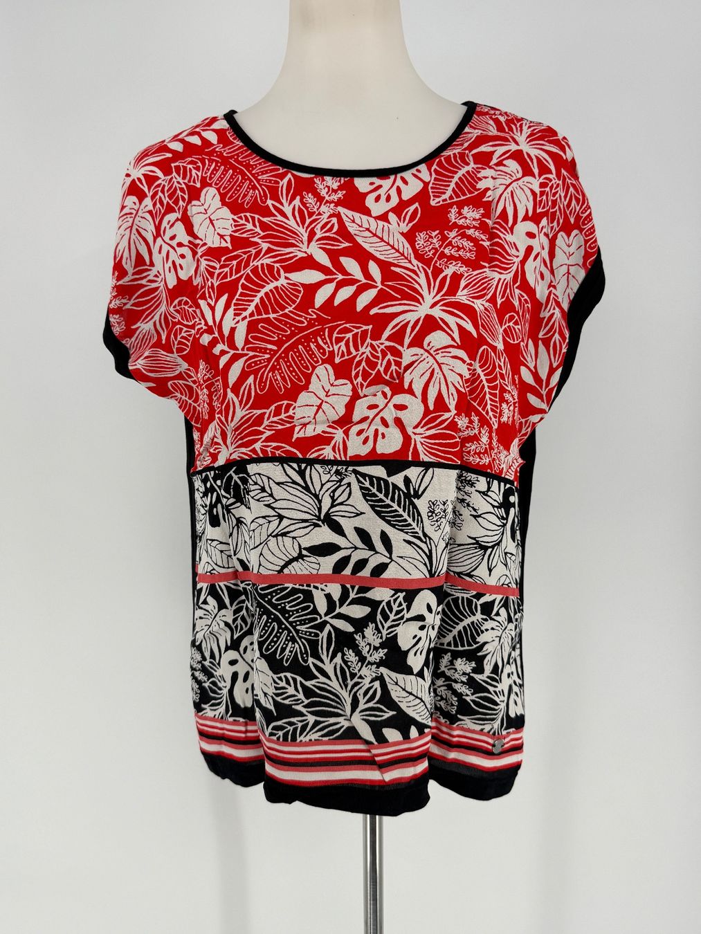 T-shirt: Bluse/ Shirt Gr. M von C&A – Usato da Auenstein venduto da moin.