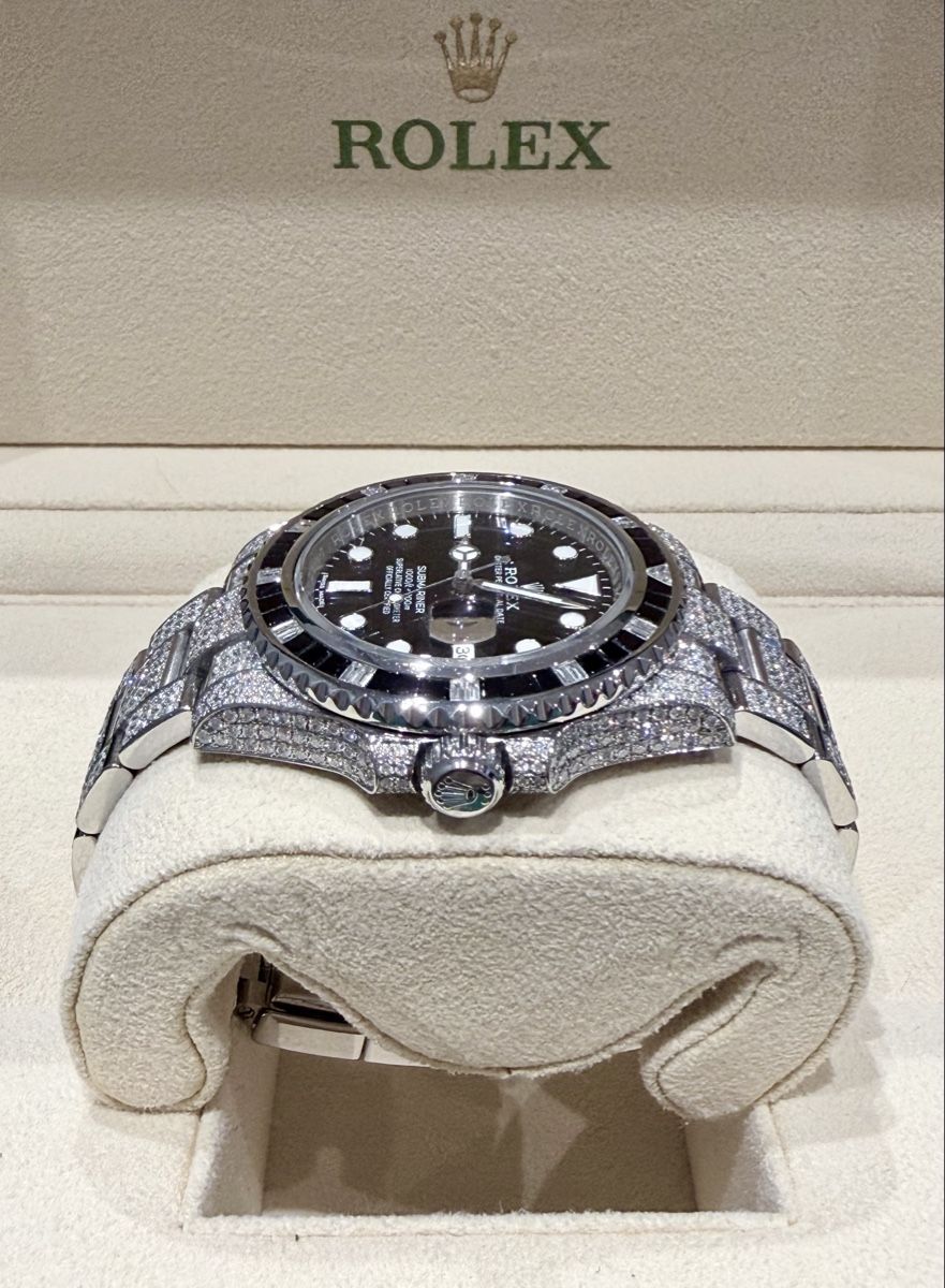 Rolex Orologi: Rolex Submariner 116610LN Icedout Diamonds – Usato da Zürich venduto da WATCHROOM 5
