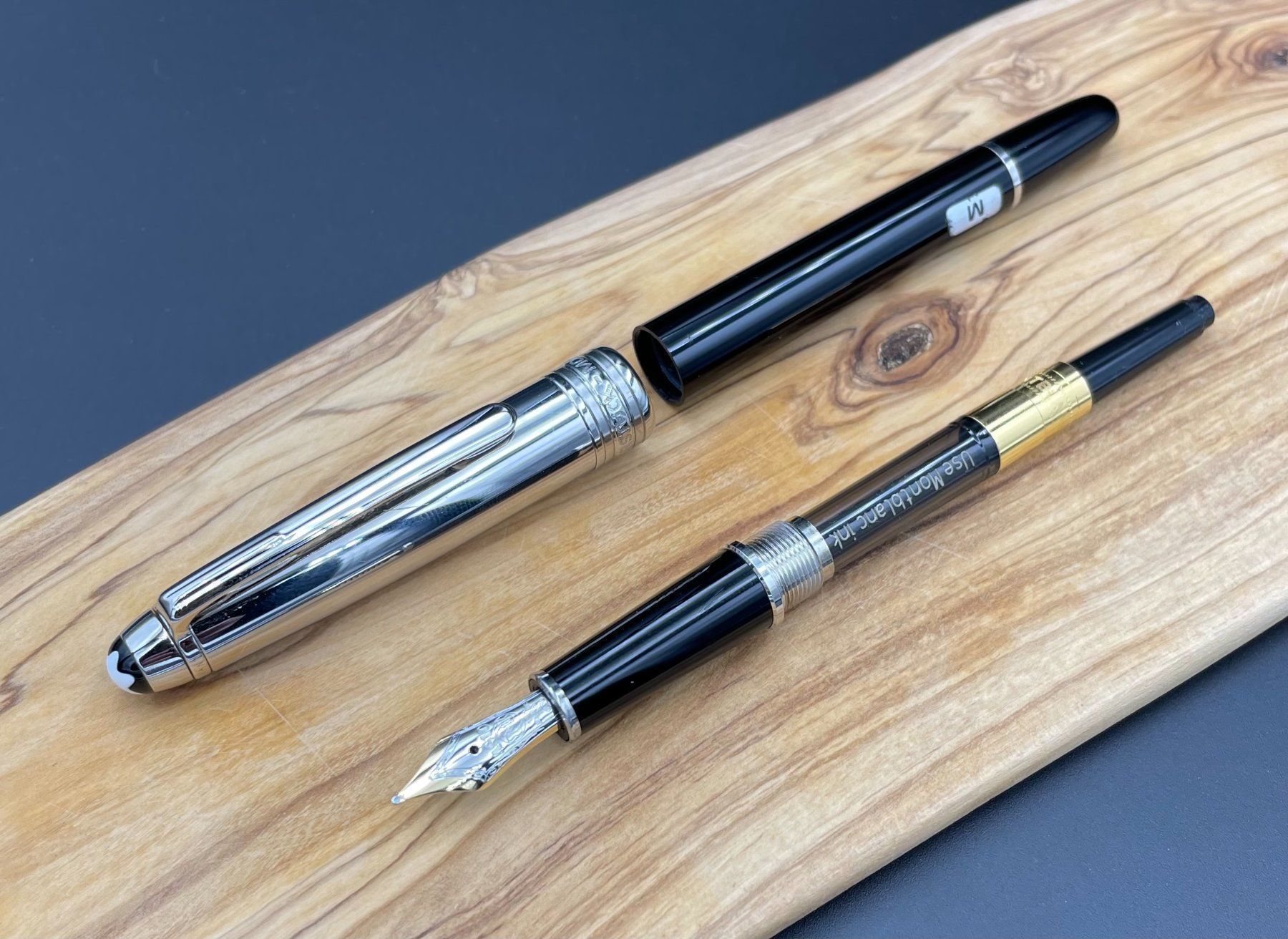 Montblanc Penna & Evidenziatori: Montblanc Solitaire Stainless Steel Doué – Usato da Beringen venduto da Luxinu 4