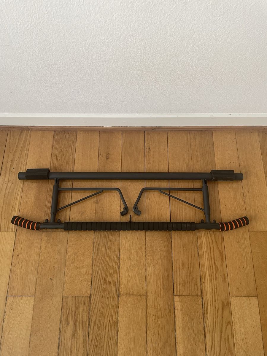 Vélos d'appartement: Pull up bar – D'occasion à Zürich par RDRDRD 2