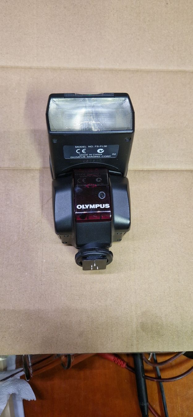 Olympus Flash: Olympus FL-36 Kamerablitzgerät – Usato da Niederlenz venduto da scotti2000