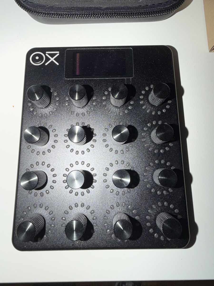 Instruments de musique: OXI Instruments E16 - MIDI Performance Controller – Neuf (Voir description) à Zürich par Puristo1975 1
