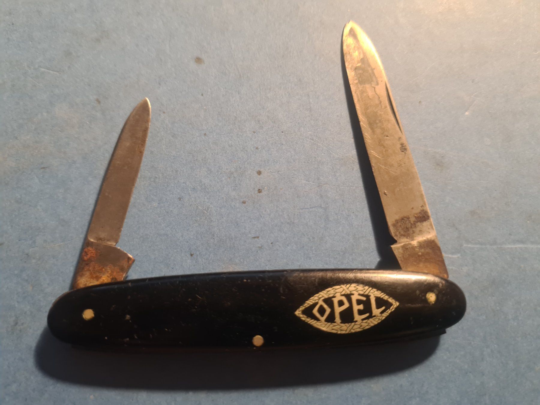 Coltelli tascabile: OPEL  COUTEAU  VINTAGE  COLLECTION – Usato da Bellevue venduto da BURGOLMANIA 2