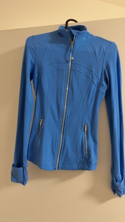 Sportjacke blau Grösse 2 Lululemon guter Zustand