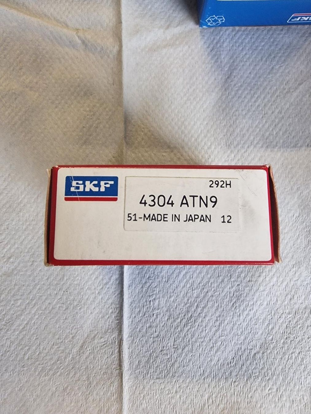 SKF Cuscinetti a sfere: SKF 4304 ATN 9 kugellager – Nuovo e nell'imballaggio originale da Lodrino venduto da gtv79 2