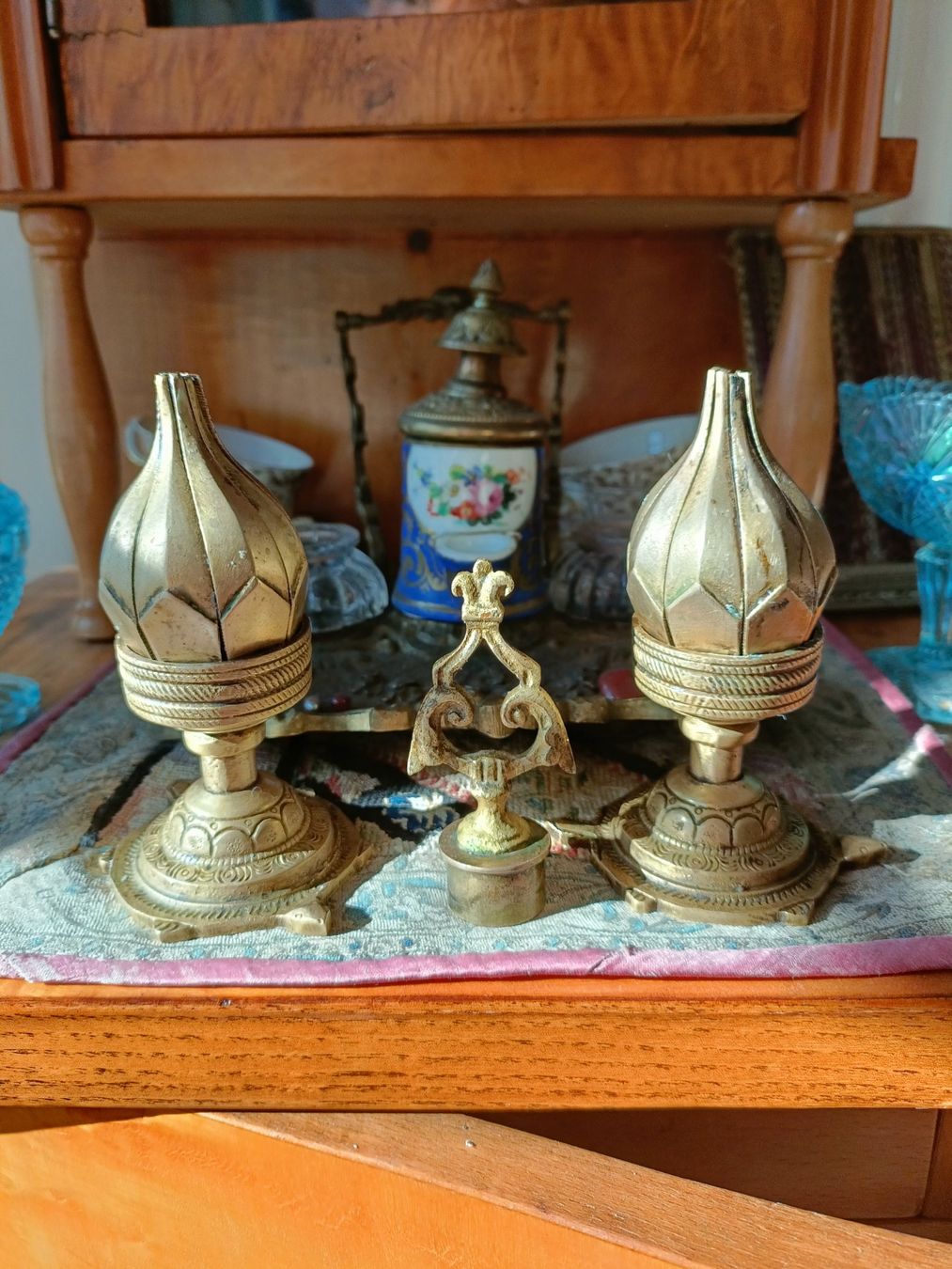 Kerzenständer: Messing Patina lotus Kerzenhalter – Gebraucht aus Schaffhausen von sim_j822 3