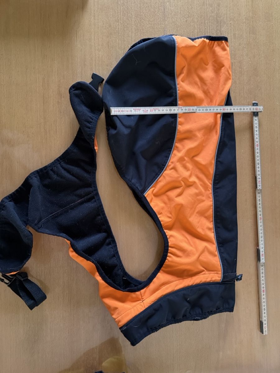 Abbigliamento: Hundemantel orange – Usato da Brunegg venduto da Rachizora 2