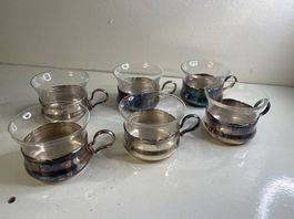 Tasses à thé verre soufflé et metal argenté