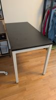 Schreibtisch schwarz/weiss, ideal fürs Homeoffice