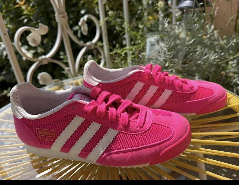 Scarpe da donna: Divers Adidas Dragon en 36 – Nuovo e nell'imballaggio originale da Saillon venduto da LaMissaux1000pepites
