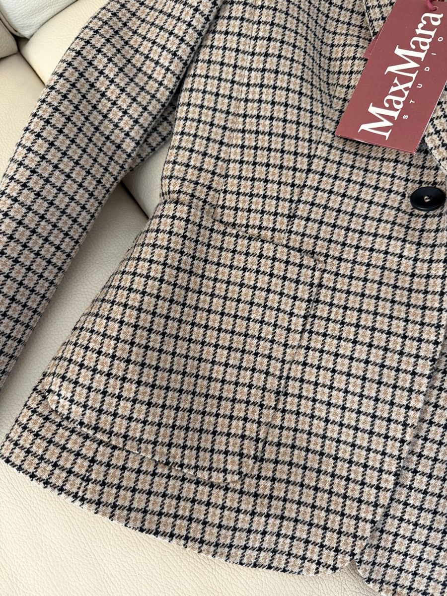 Max Mara Giacche: Max Mara Studio Blazer Gr. 34 neuwertig – Nuovo (secondo la descrizione) da Wichtrach venduto da Adriana222 2