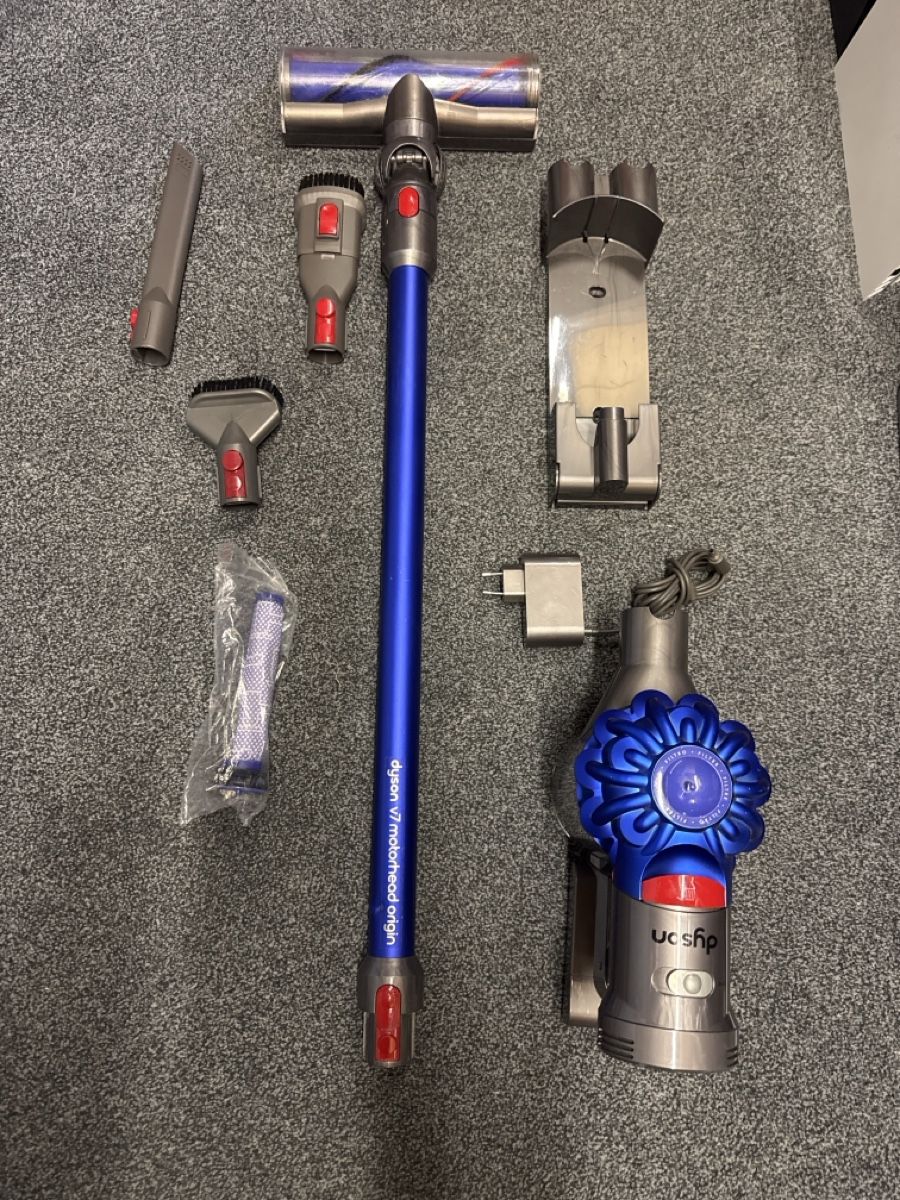 Dyson Aspirapolveri & Accessori: Dyson v7 Motorhead Origin – Usato da Landquart venduto da Nnf007 3