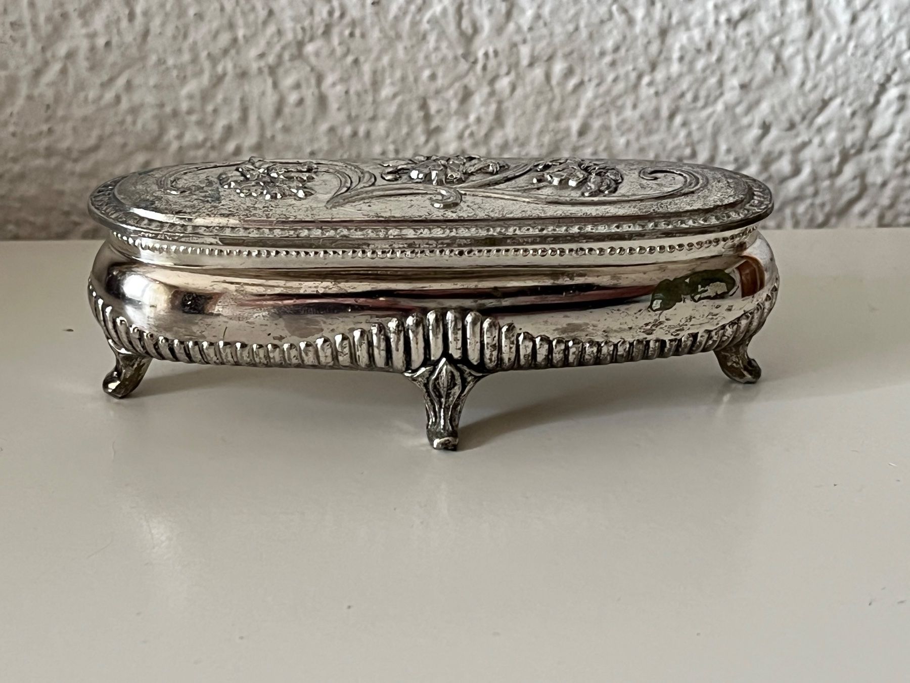 Cassapanche: Schmuck Schatulle / Box antik jugenstil – Usato da Kirchleerau venduto da Piroska05 5