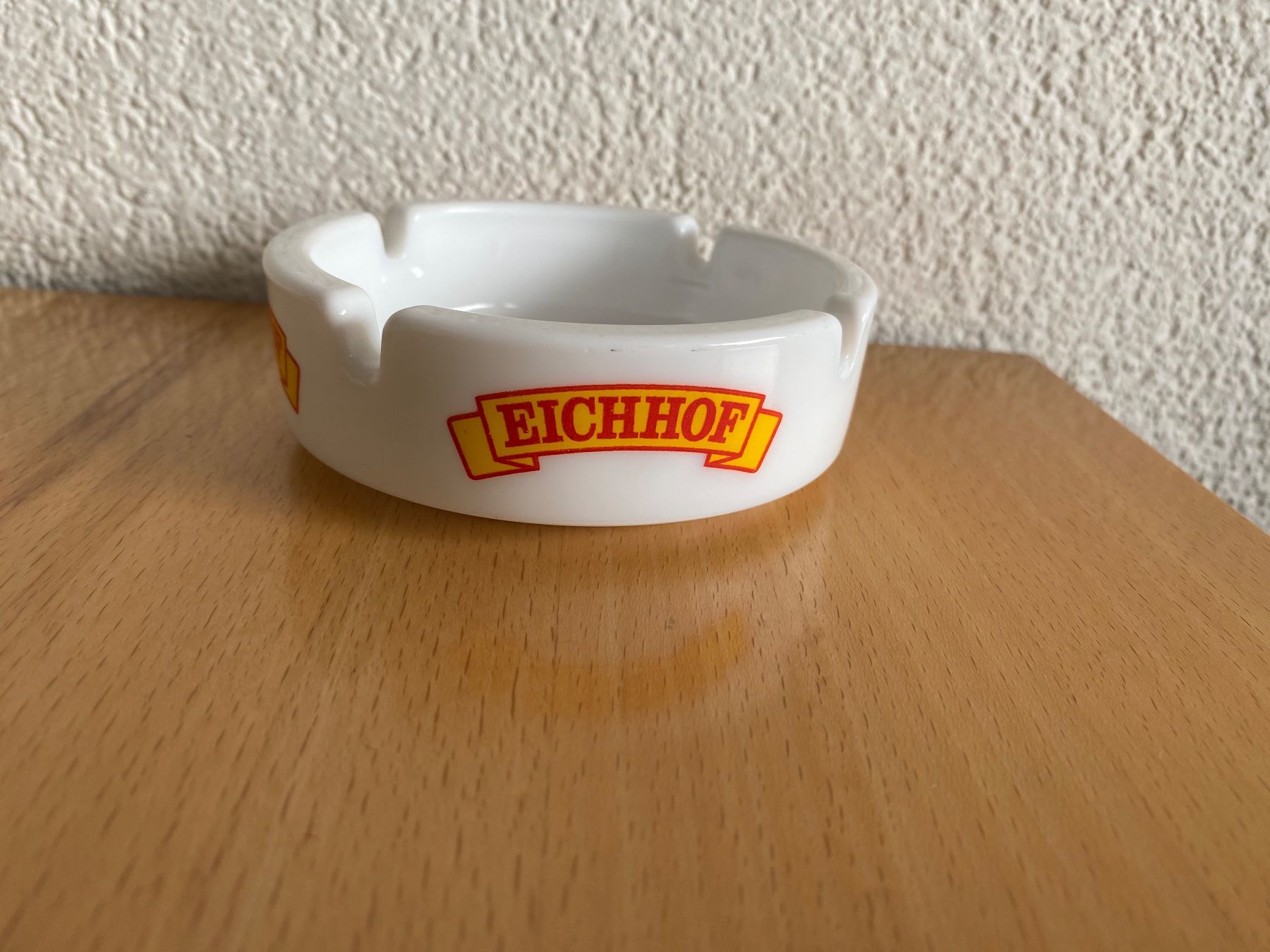 Eichhof Portacenere: Sammler Aschenbecher Eichhof rund – Usato da Schwarzenburg venduto da Michellu 2