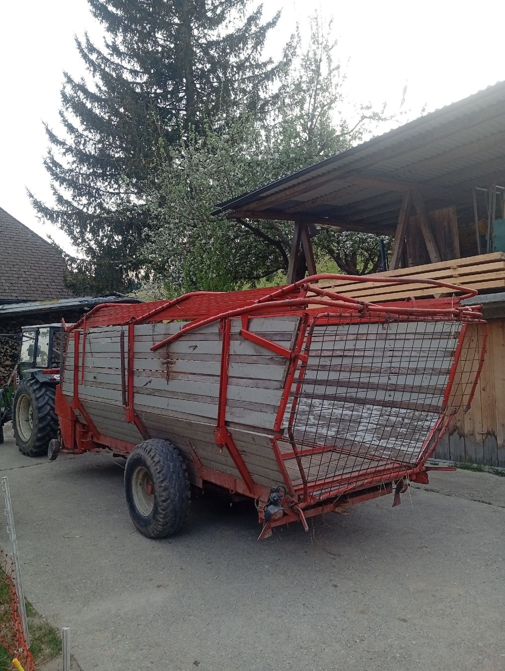 Bucher Rimorchi: Ladewagen Bucher T20 – Usato da Sumiswald venduto da isa_67m8 4
