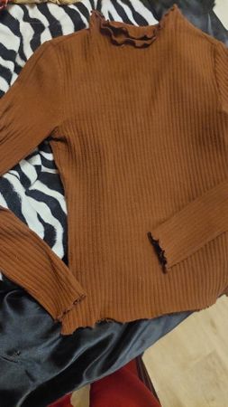 Pulli von Only,gr.XS in braun
