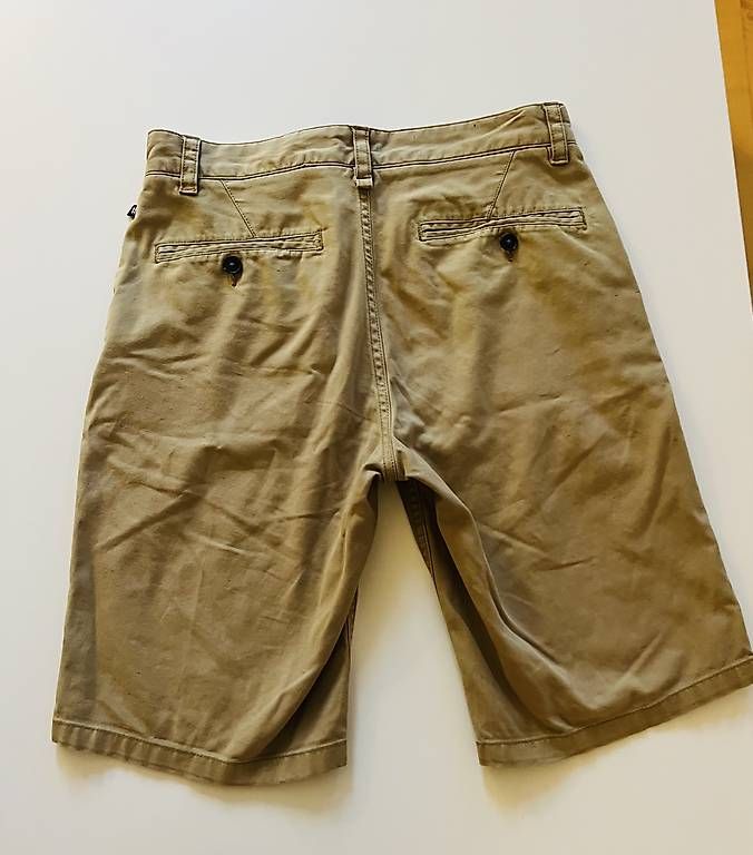 Hosen: Coole Shorts Gr 36 entspricht ca Gr.164 – Gebraucht aus Schwyz von kelte74 2