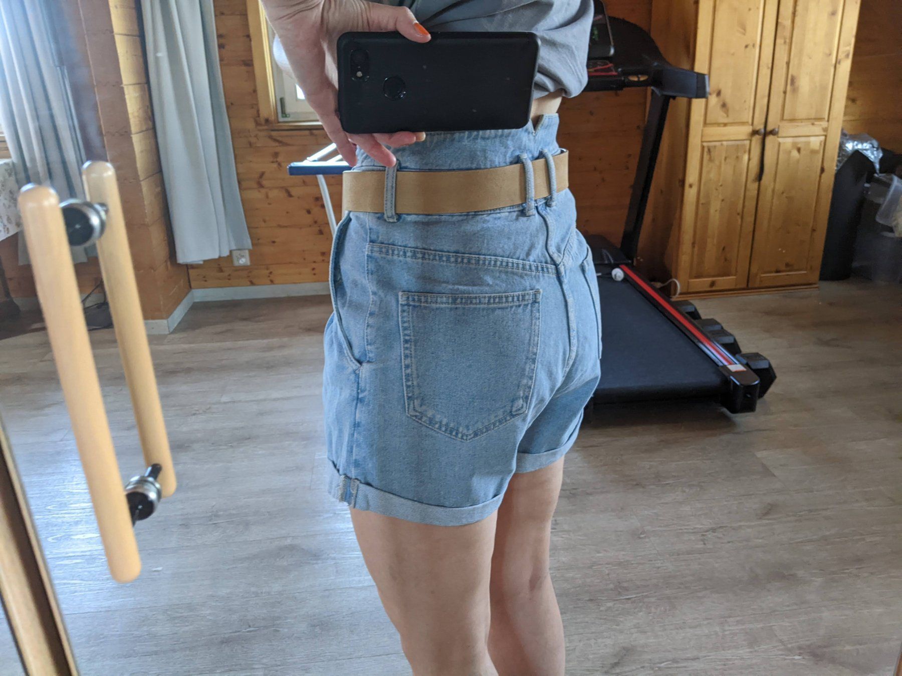 Zara Hosen: Zara jeans shorts high waisted – Neu (gemäss Beschreibung) aus Altendorf von jak_lkk8 1