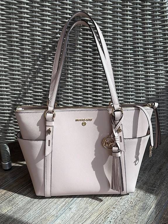 Michael Kors Borse da donna: Michael Kors Shoulder Bag Powder Blush – Nuovo (secondo la descrizione) da Gündisau venduto da min_7yts