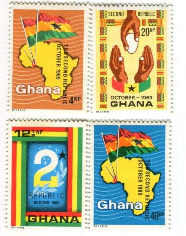 Tutti i francobolli: Briefmarken "Tag der Republik". Ghana – Nuovo e nell'imballaggio originale da Basel venduto da Butsch5