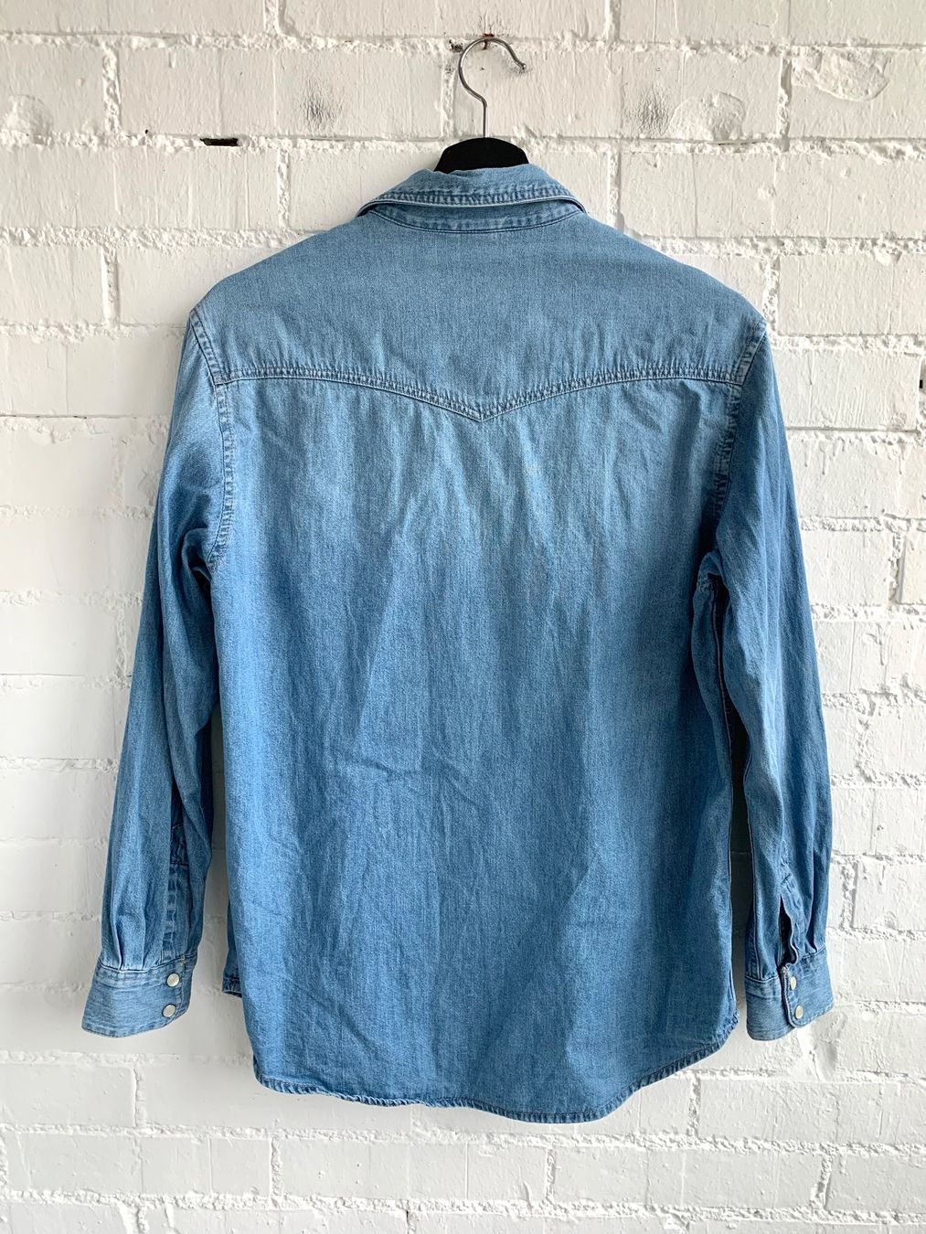 H&M Camicette: Cooles Denim-Hemd von H&M – Usato da Bern venduto da Fraeuleinhonig 7