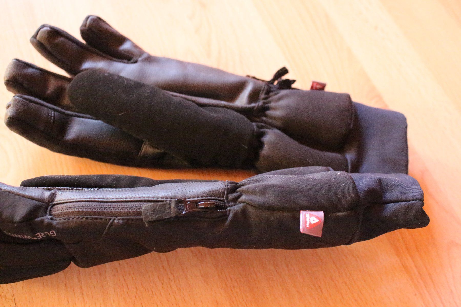 Guanti & manicotti: Windschutz-Handschuhe – Nuovo (secondo la descrizione) da Heimiswil venduto da triskeli 2