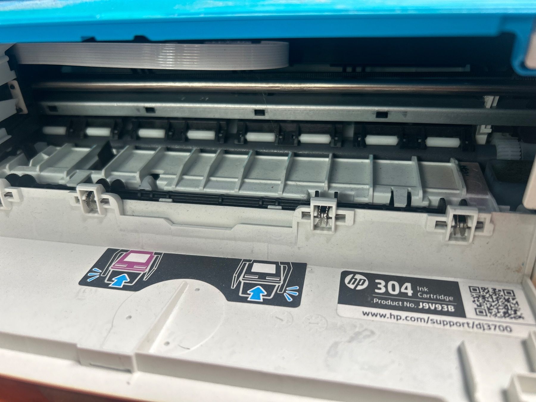 Hewlett Packard Stampanti: HP Farbdrucker (Deskjet 3720) – Usato da Kemptthal venduto da Barrel_19 3
