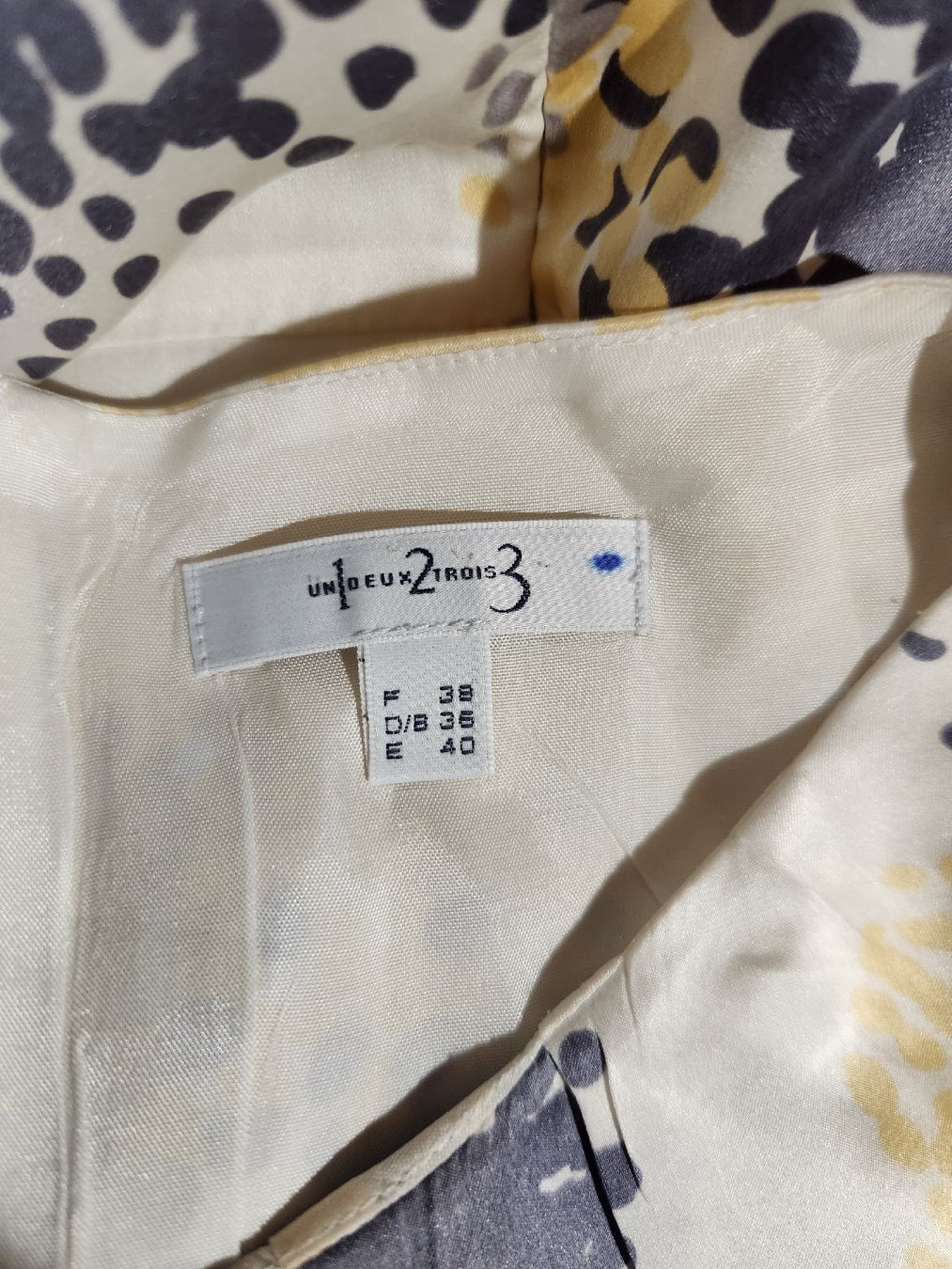 Vestiti: Robe soie  imprimée 1.2.3 taille 36  – Usato da Niedergösgen venduto da Eva2410 4