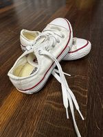 Converse Grösse 27
