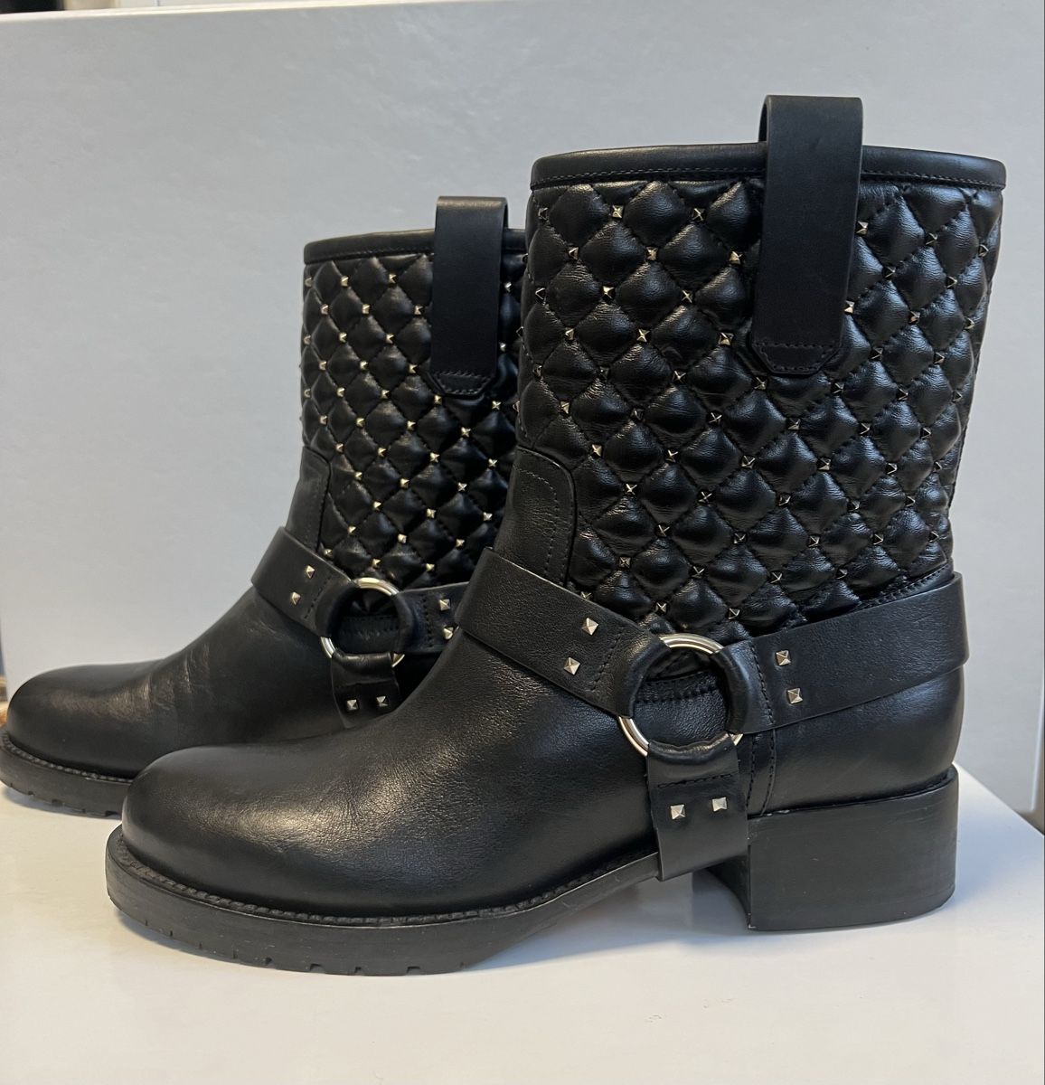 Scarpe da donna: Valentino Garavani Stiefeletten 37.5 – Nuovo (secondo la descrizione) da Dietikon venduto da k.mirella
