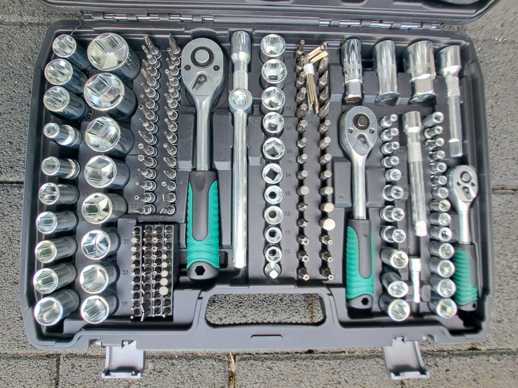 Valigie & Borse: Werkzeugkoffer mit 216 teilig – Nuovo e nell'imballaggio originale da Laufenburg venduto da agi_7dfm 1