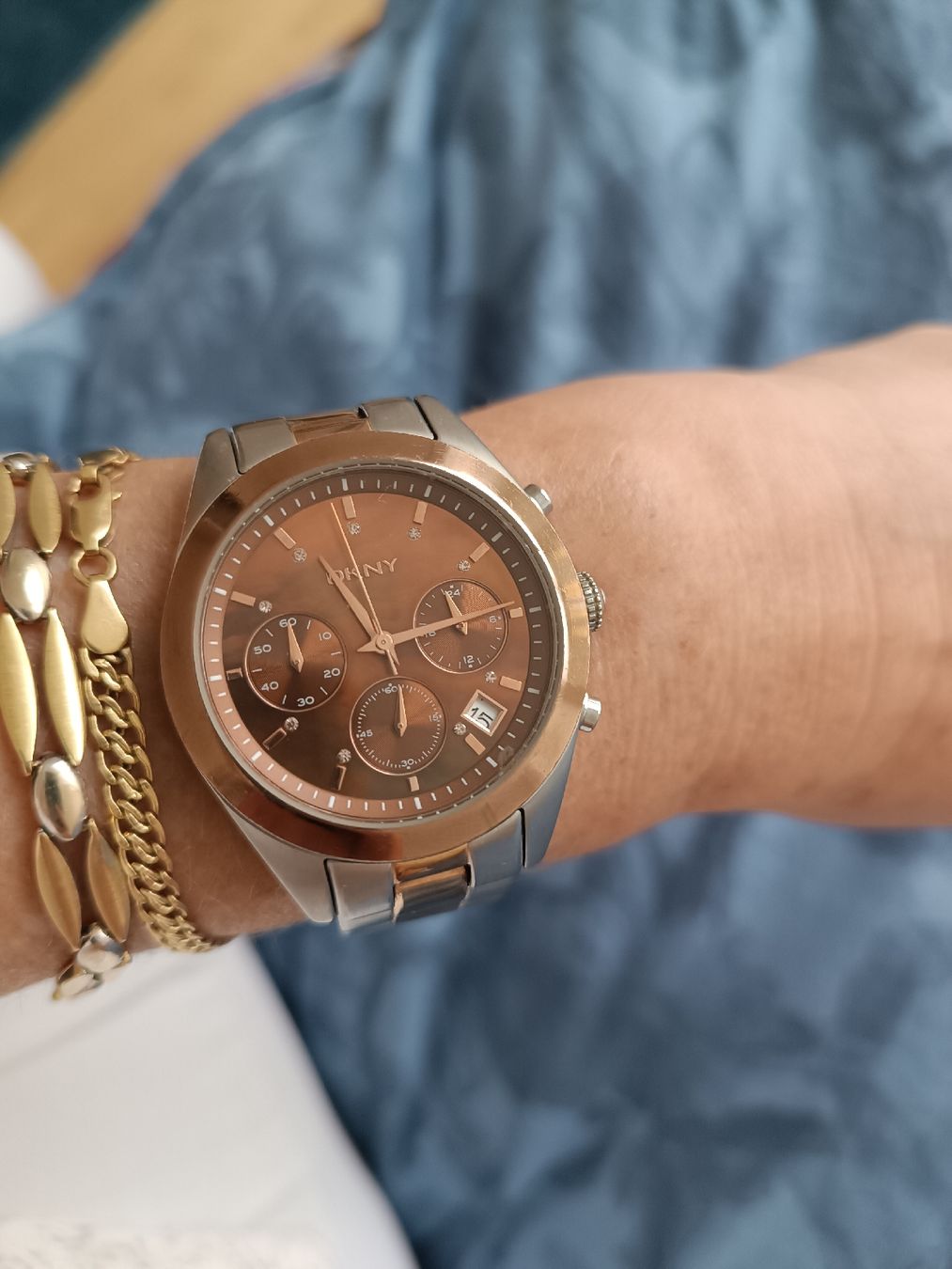 DKNY Uhren: DKNY Damenuhr – Gebraucht aus Basel von kau_d97h 1