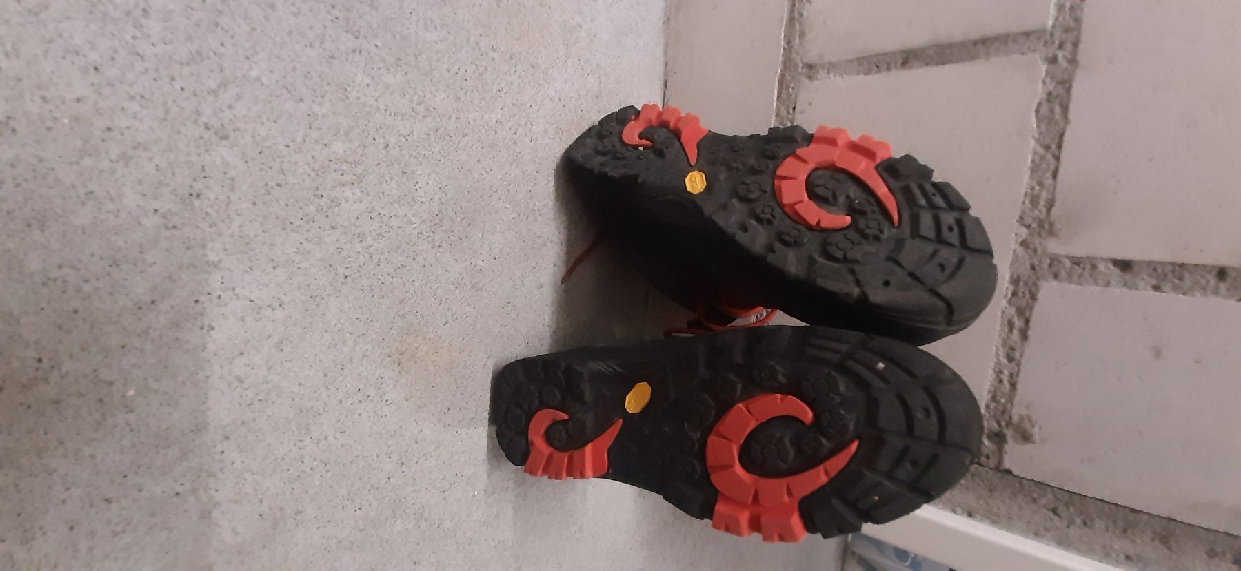 Merrell Scarpe per ragazzi: Wanderschuhe Everest 37 – Usato da Brugg AG venduto da ahauserd 3