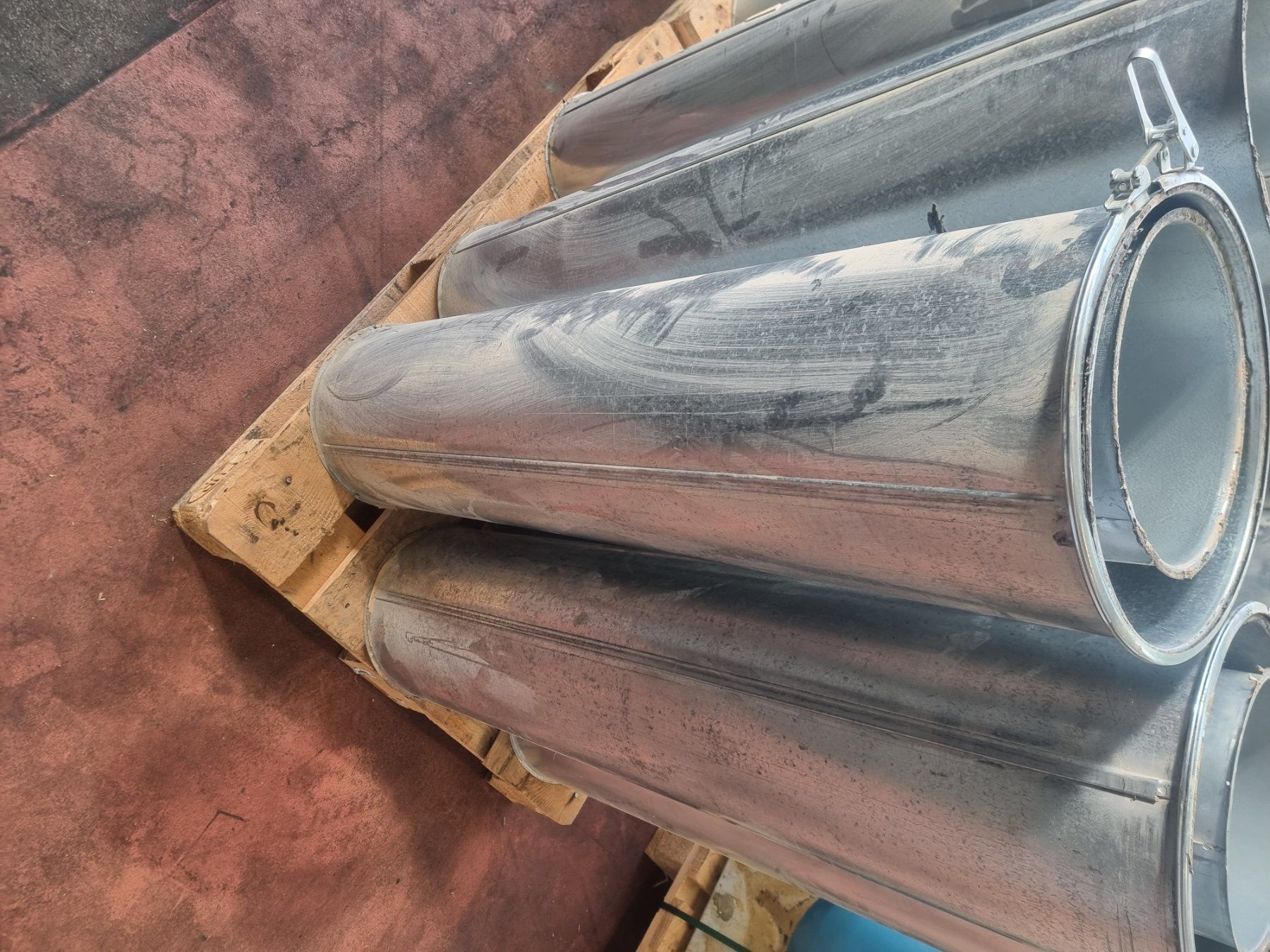 Altro per industria metallurgica: Profi Schuko Absauganlagen-Rohrsystem & Pneumatik-Schieber – Usato da Fehraltorf venduto da rae_cr2c 9