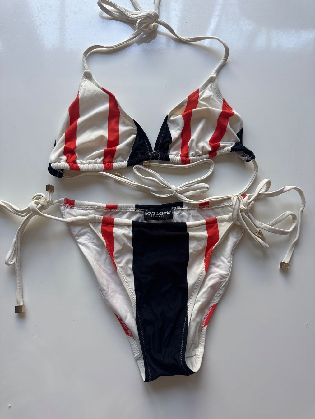 Dolce & Gabbana Costumi da bagno & Bikini: Bikini Dolce Gabbana – Usato da Rotkreuz venduto da Mini_mela33