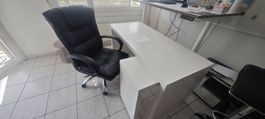 Bürostuhl schwarz Kunstleder höhenverstellbar gebraucht