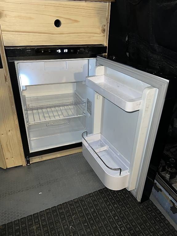 Kühlschrank: Carbest LR40L - Kompressor Kühlschrank – Gebraucht aus Berneck von Rhimi