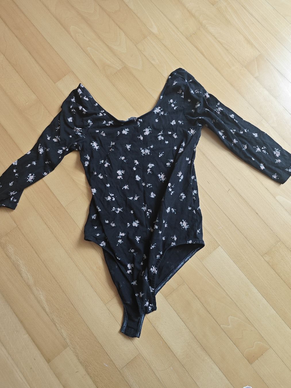 Top: Body – Usato da Sissach venduto da sasocla