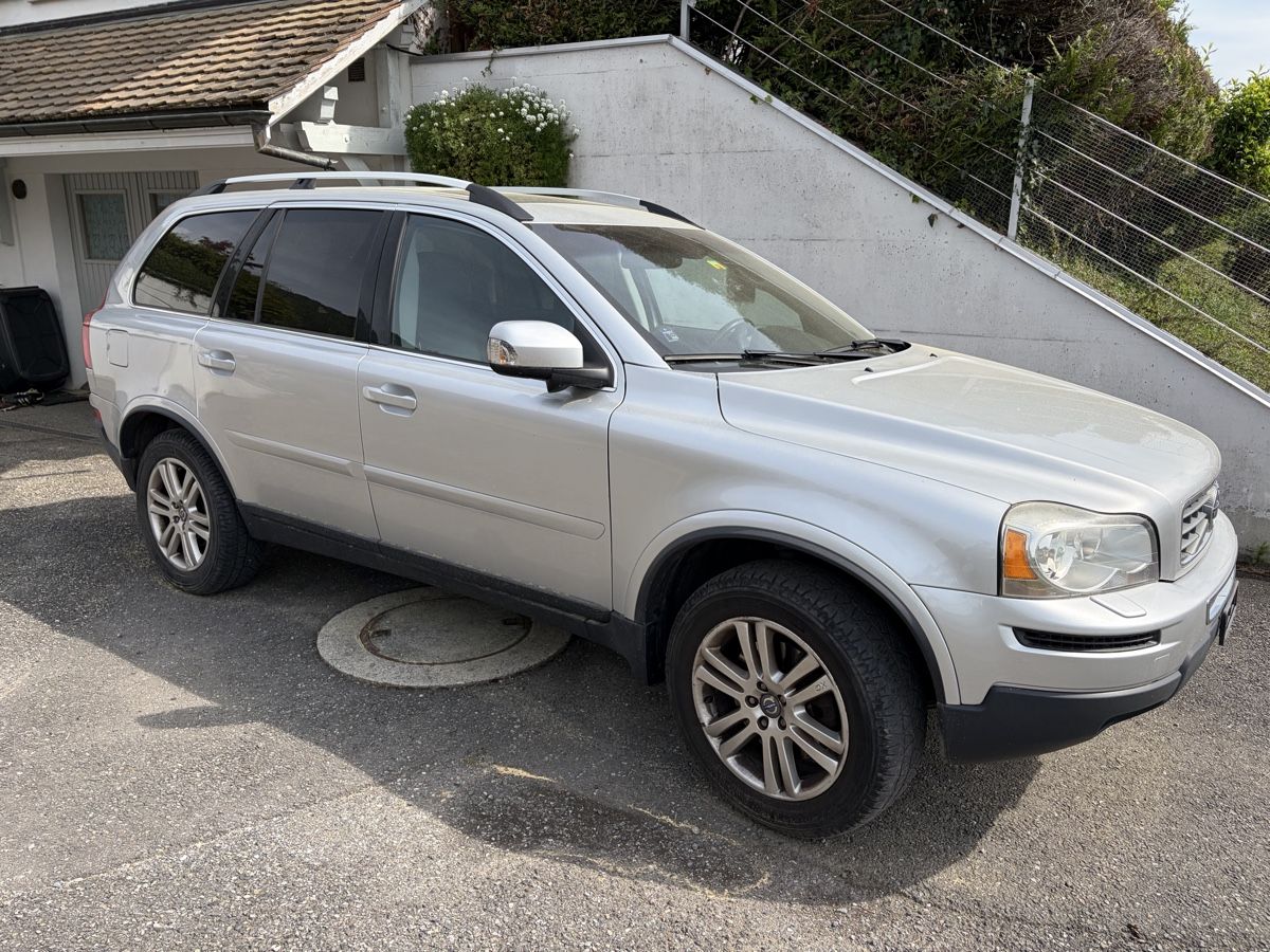Volvo Automobili: Volvo XC90 3.2 AWD  – Difettoso da St-Légier-Chiésaz venduto da jldr1273