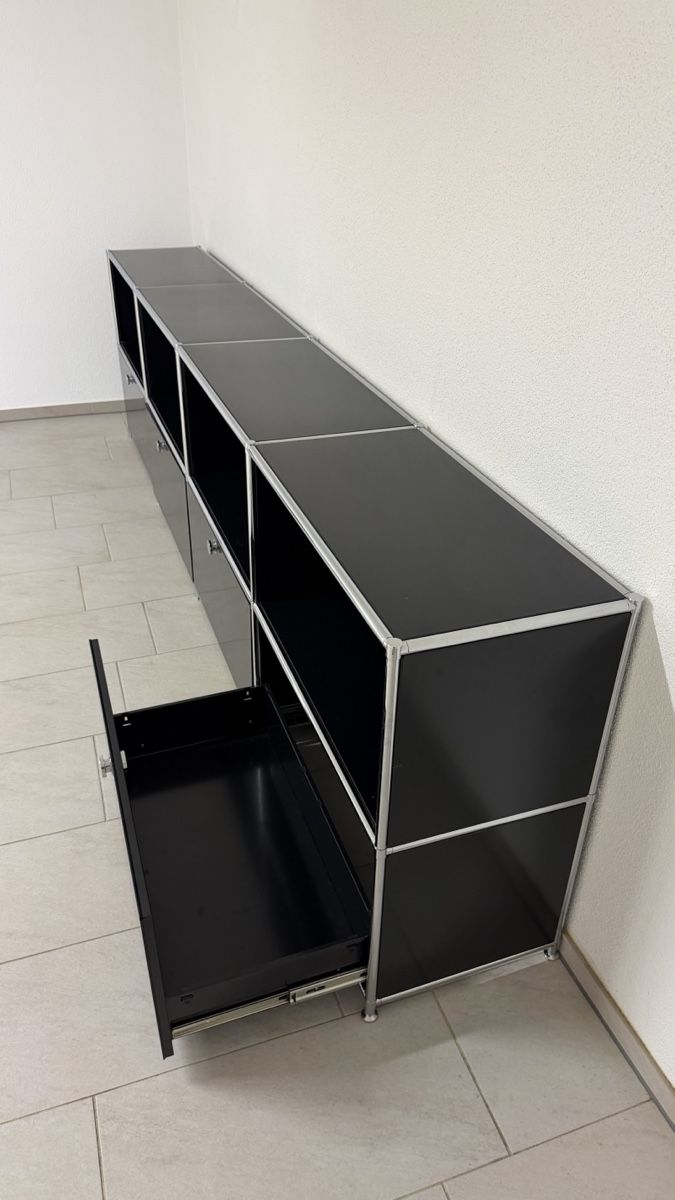 Interio Scaffali: Top Tip Sideboard schwarz – Usato da Erlen venduto da superszu