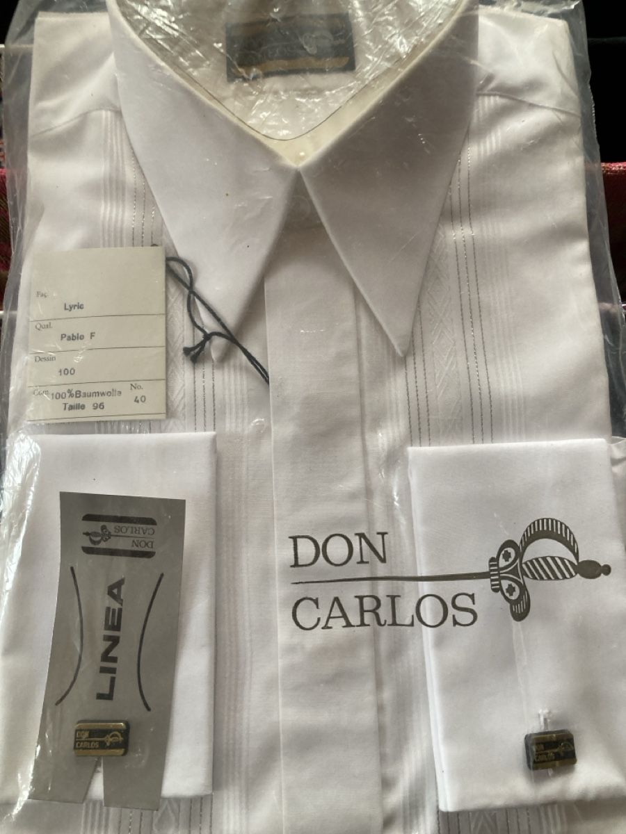Camicie: Hemd – Nuovo e nell'imballaggio originale da Schwanden GL venduto da bait04 1