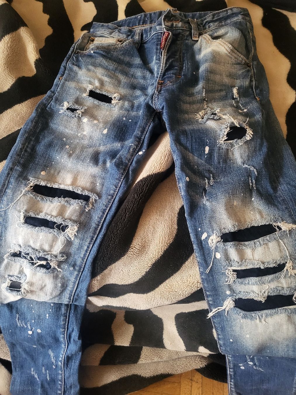 Dsquared2 Jeans: DSQUARED JEANS – Gebraucht aus Zürich von jas_m9x5 1